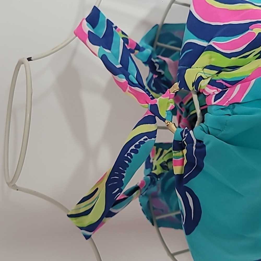 Lilly Pulitzer Cassandra 100% Silk Top Size Large NWT - Picture 3 of 6